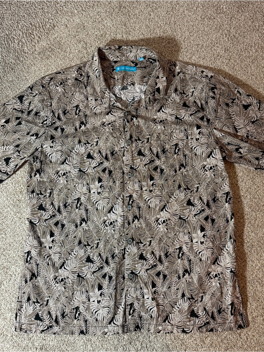 Tori Richard Black and White Tropical Leaf Button-Down Shirt